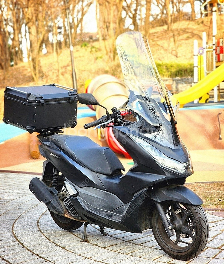 서울 21년식 PCX125 ABS 배달세팅 1만4천 팝니다--0